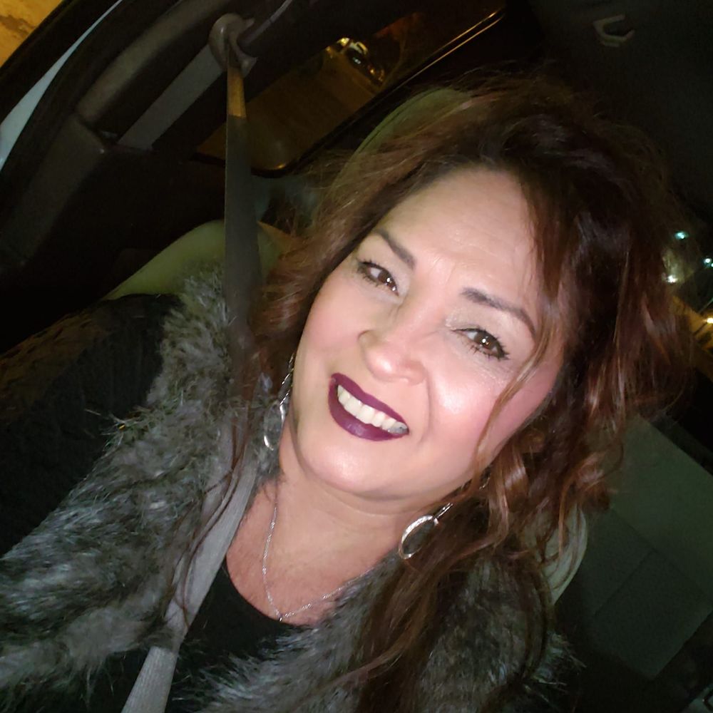 Meet your Posher, Eva